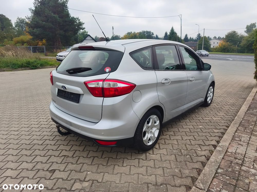 Ford C-Max 2011 photo 4