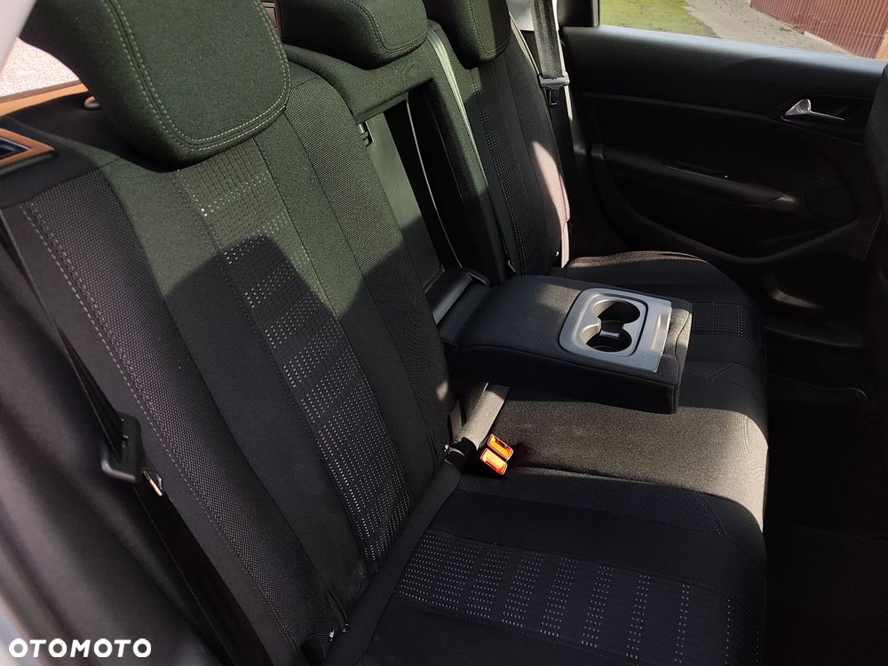 Peugeot 308 BlueHDi 150 Automatik Stop & Start Allure - 25