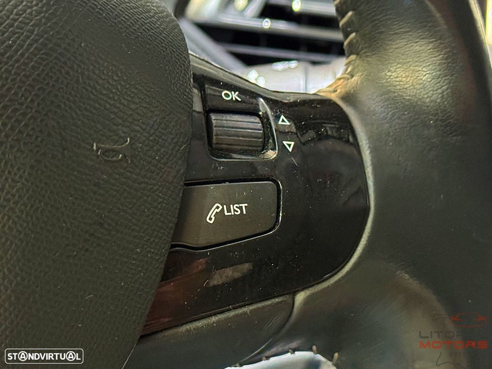 Peugeot 308 SW 1.6 e-HDi Allure - 24