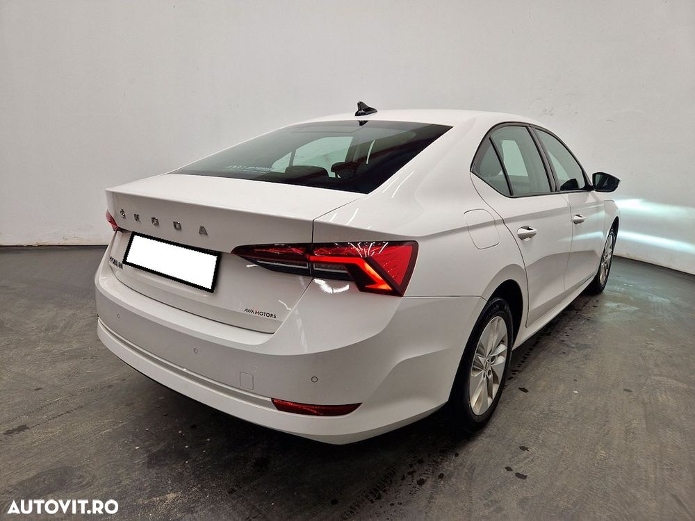 Skoda Octavia 2.0 TDI Ambition - 3