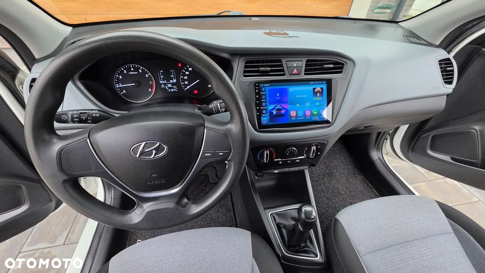 Hyundai i20 1.2 Intro Edition - 9