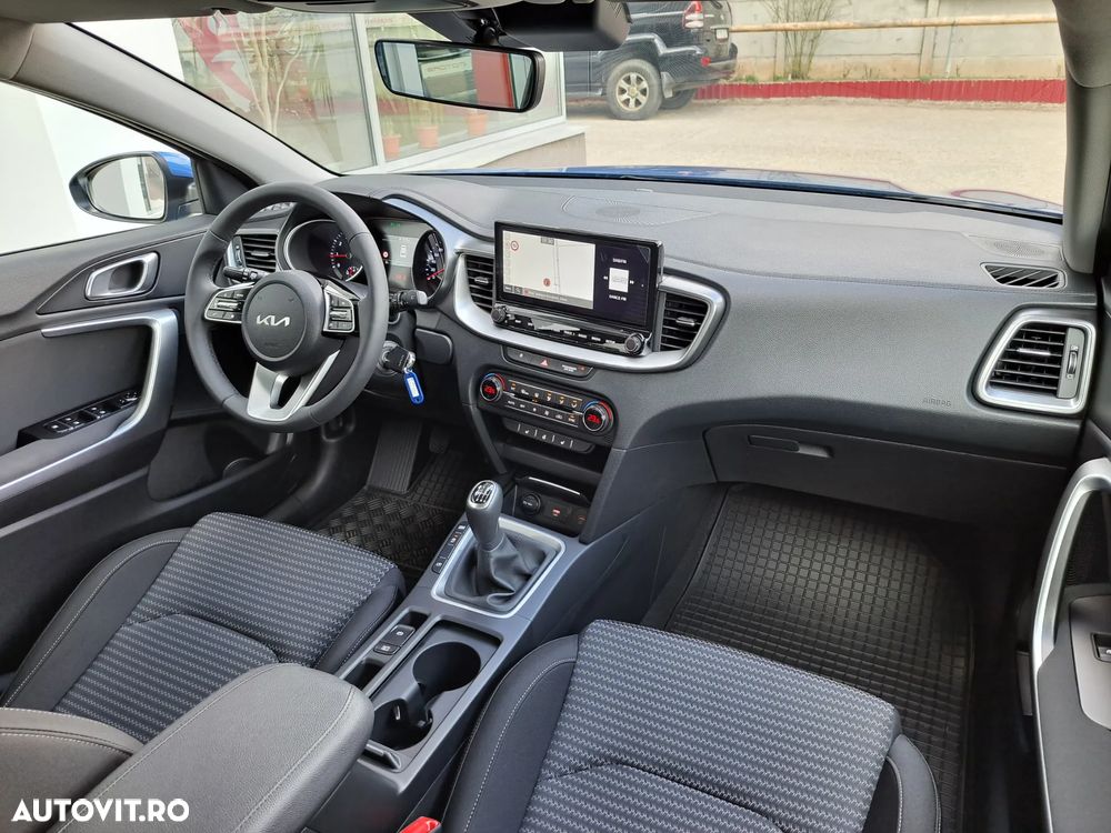 Kia XCeed 1.0 T-GDI 6MT City - 29