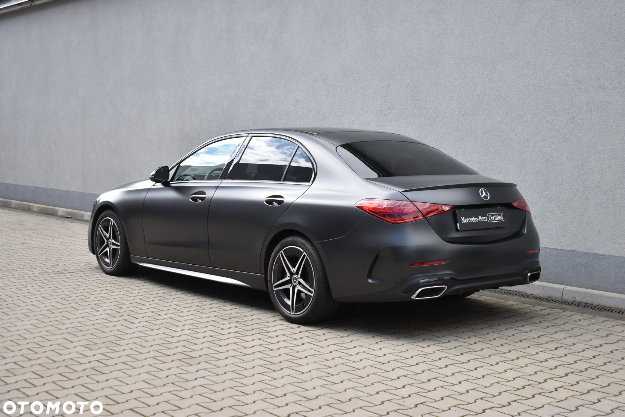 Mercedes-Benz Klasa C 220 d 9G-TRONIC 4Matic Edition AMG Line - 4