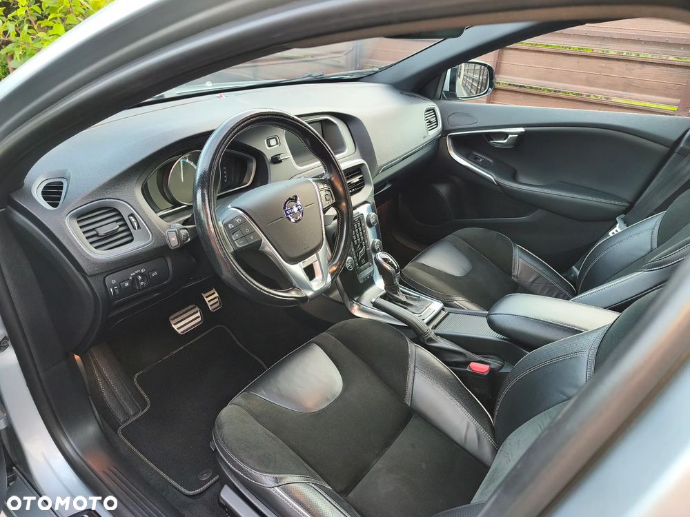 Volvo V40 T4 Powershift R Design - 9