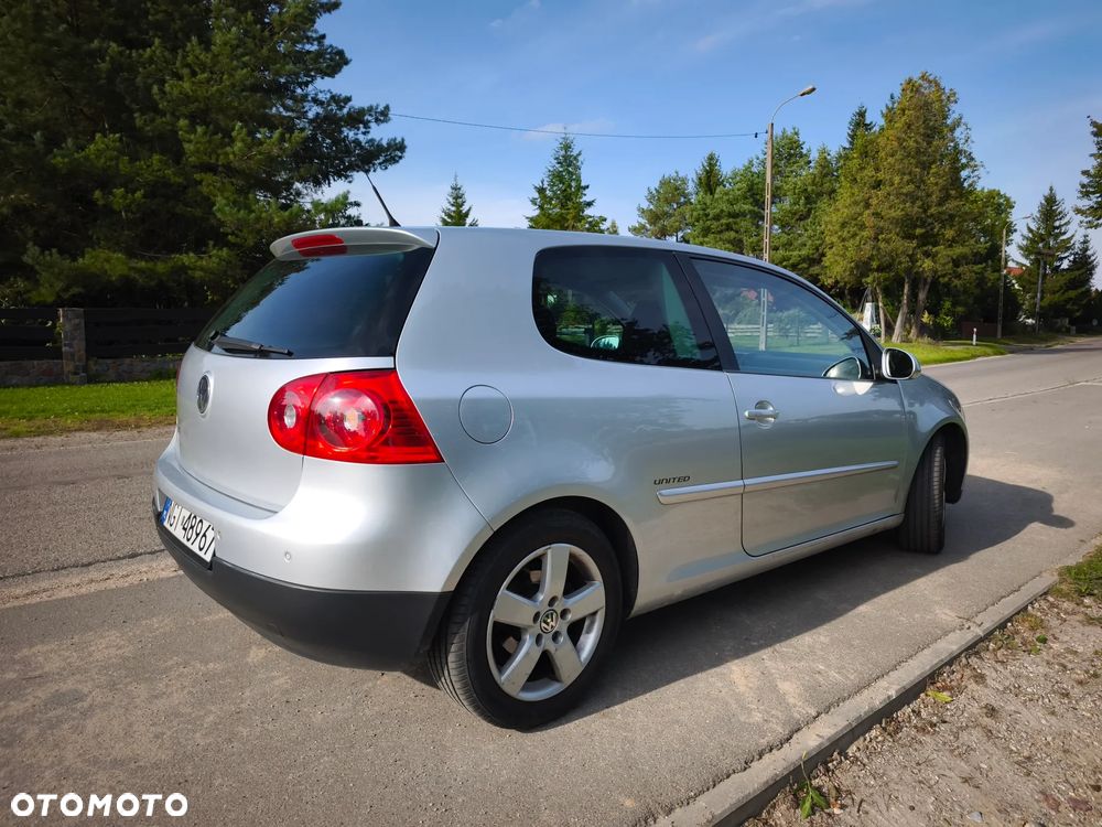 Volkswagen Golf VI 1.4 Comfortline - 2