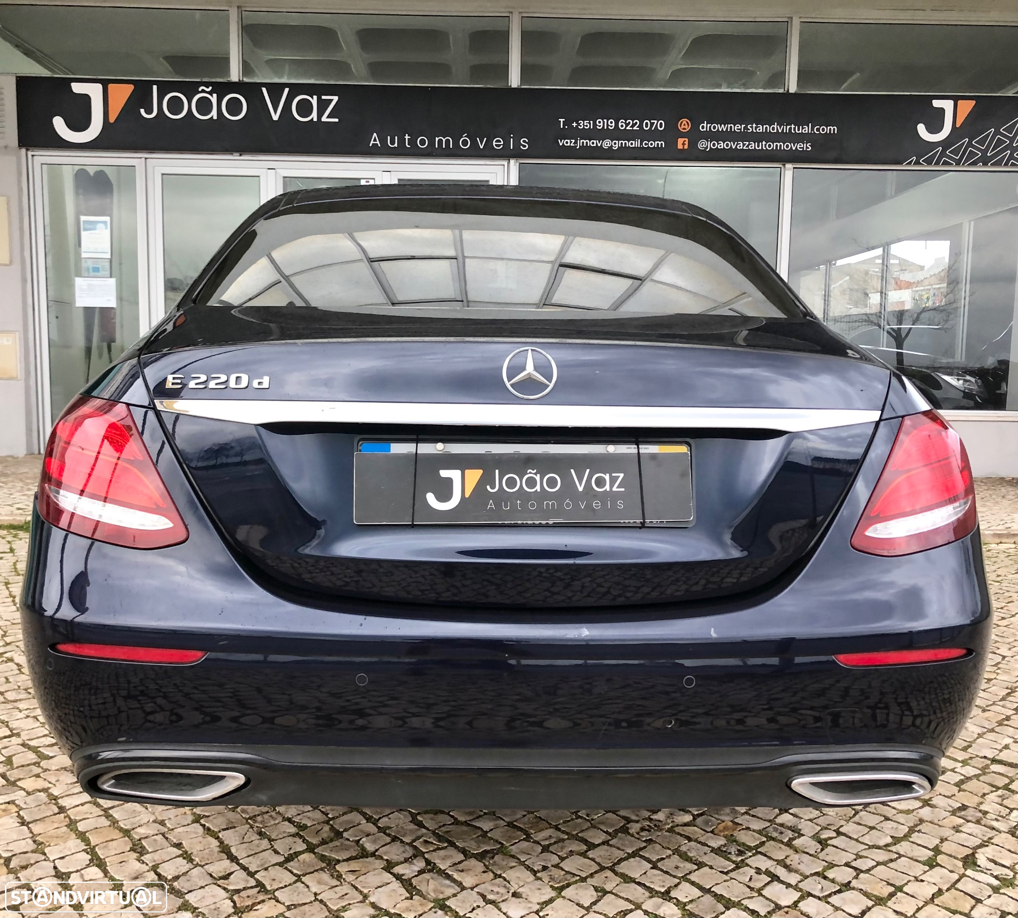 Mercedes-Benz E 220 d Exclusive - 15