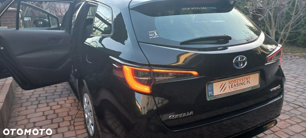 Toyota Corolla - 4