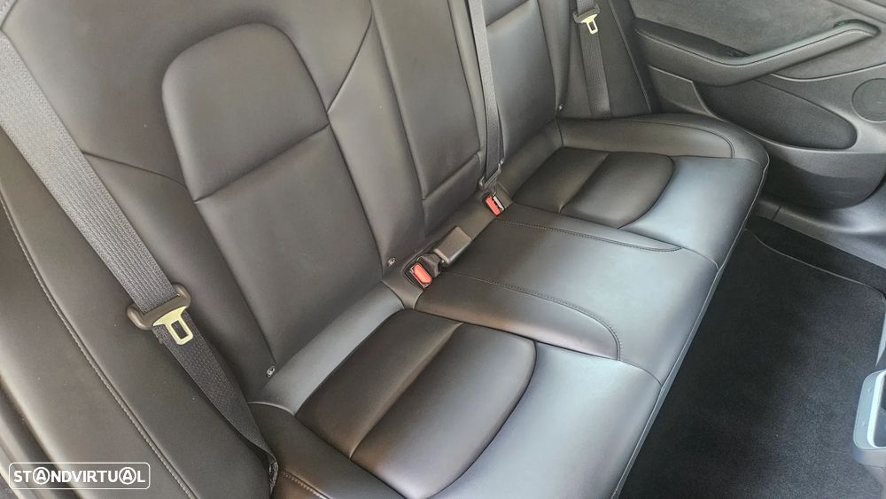 Tesla Model 3 Standard Range Plus RWD - 25