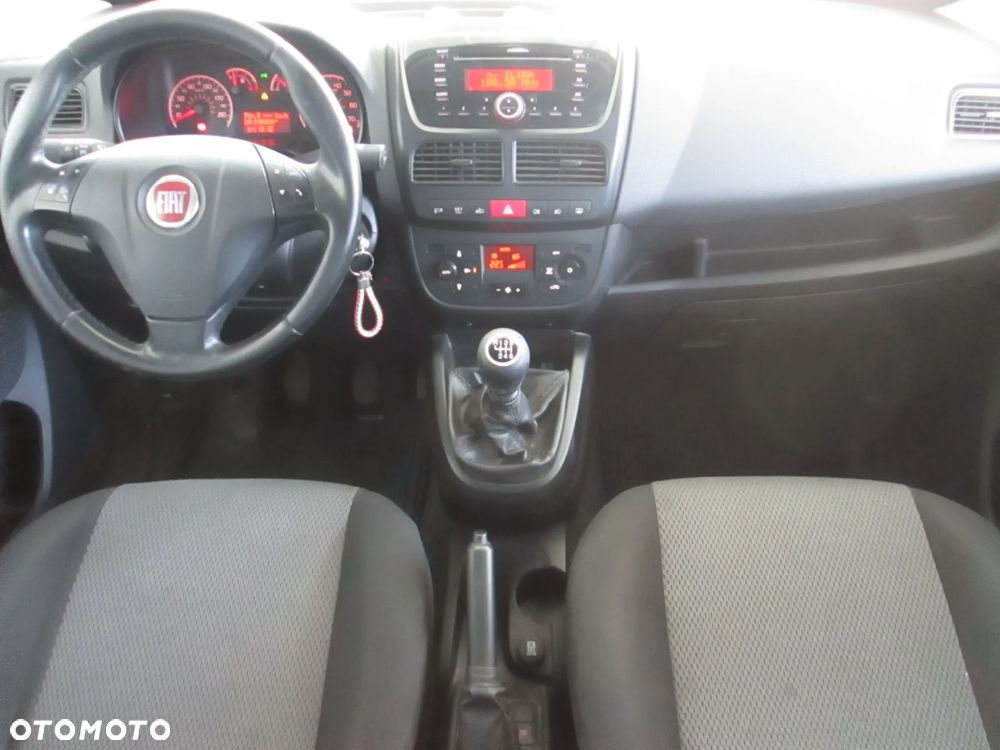 Fiat Doblo - 21
