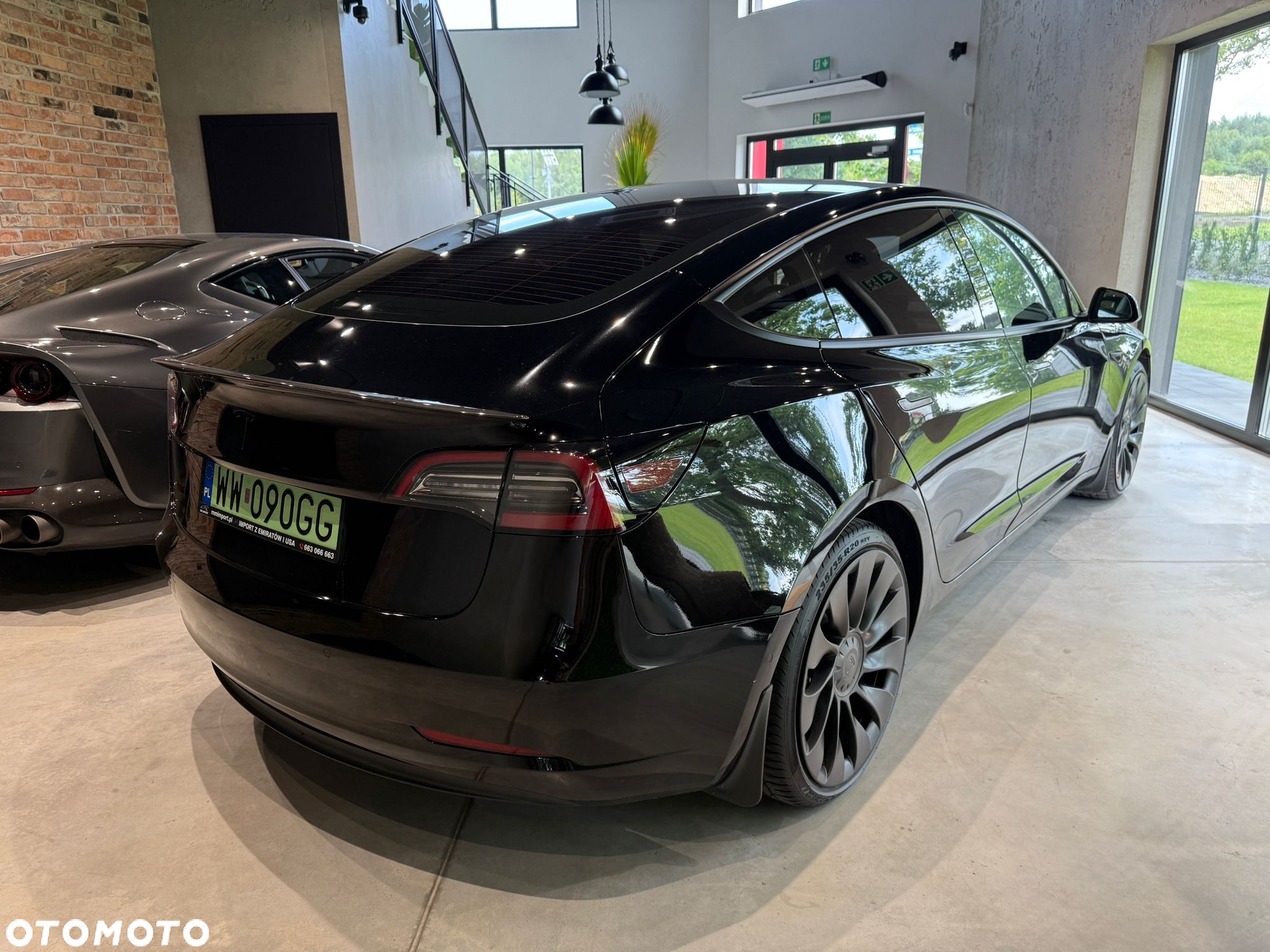 Tesla Model 3 Performance AWD - 8