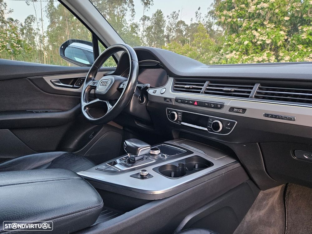 Audi Q7 - 13
