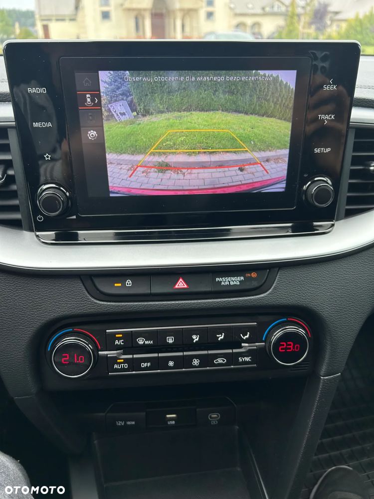 Kia XCeed 1.5 T-GDI M DCT - 12