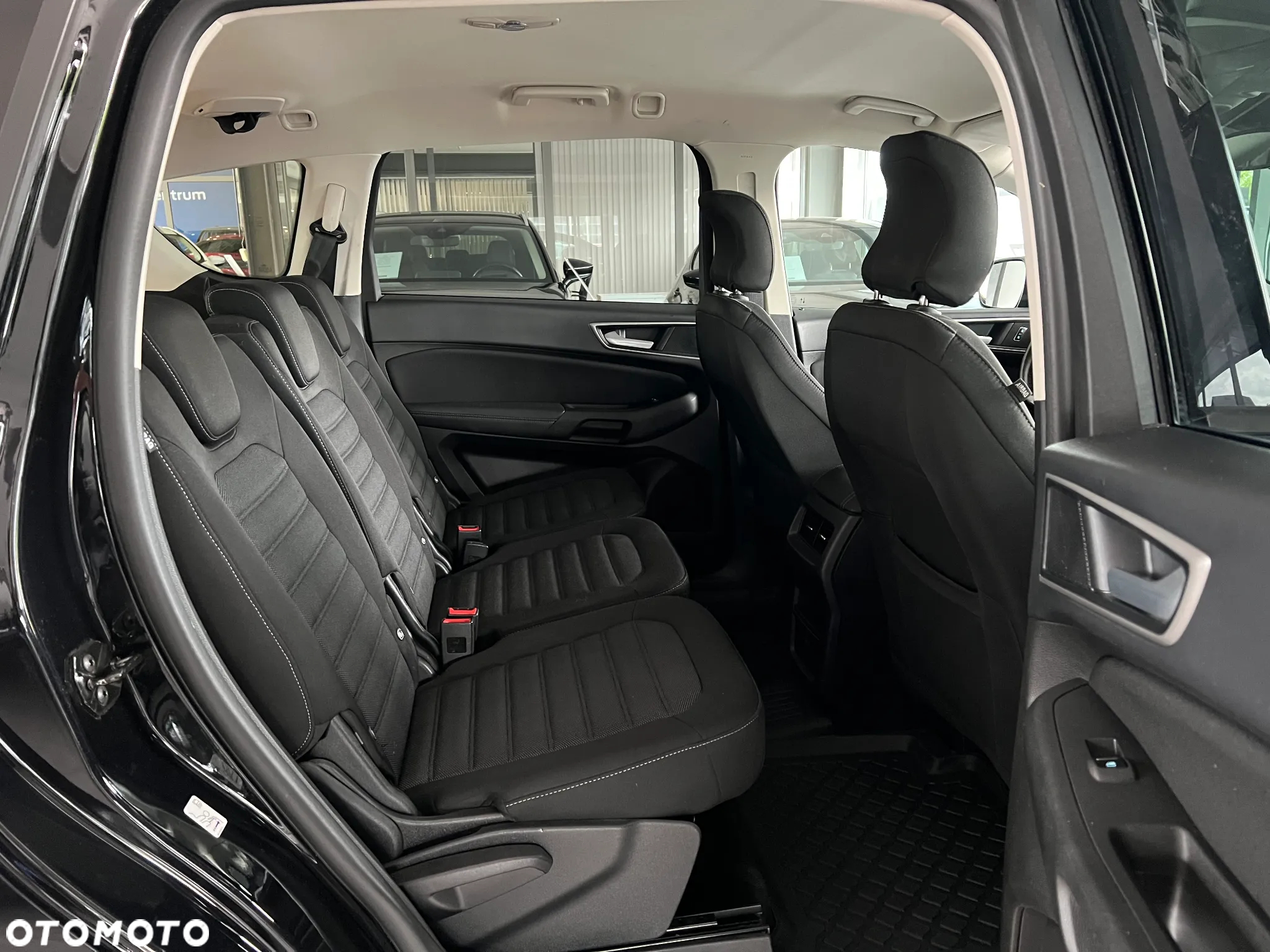 Ford S-Max 2.0 EcoBlue Titanium - 38