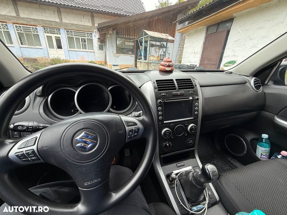 Suzuki Grand Vitara 1.9 DDiS Club DPF - 6