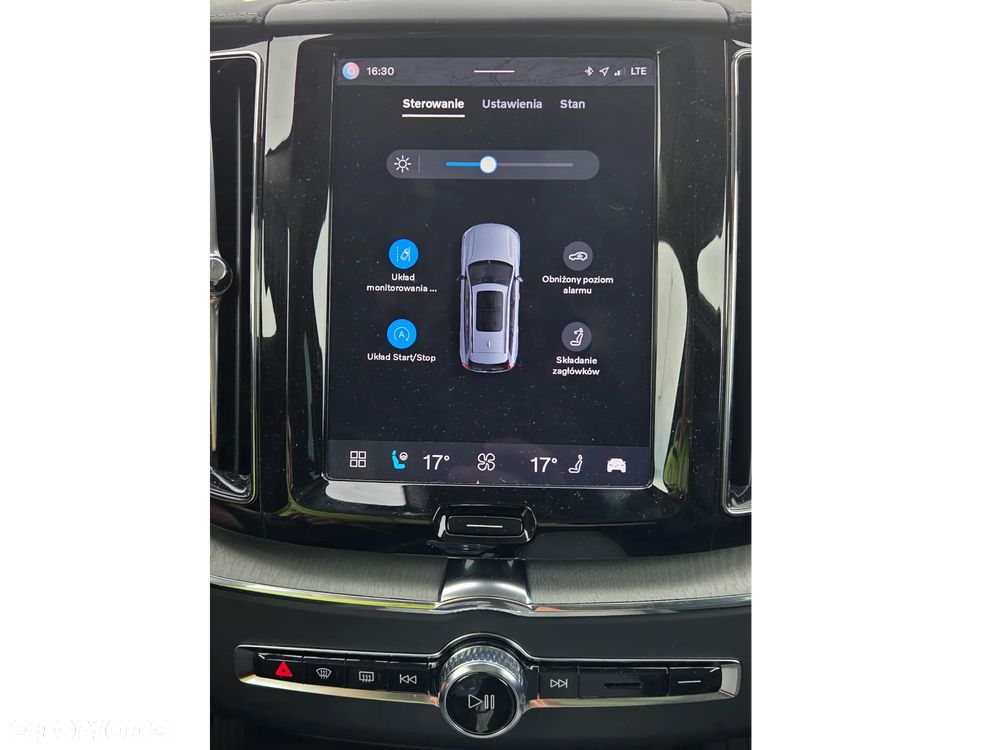 Volvo XC 60 B5 B AWD Ultra Dark - 17