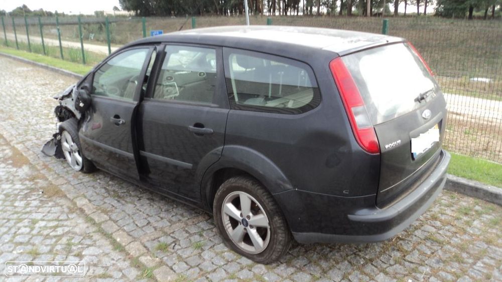 Ford Focus 1.6 TDCi Station 2007 - Para Peças - 9