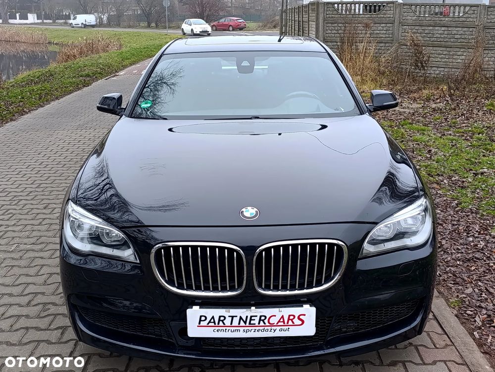 BMW Seria 7 750d xDrive Blue Performance Edition Exclusive - 3