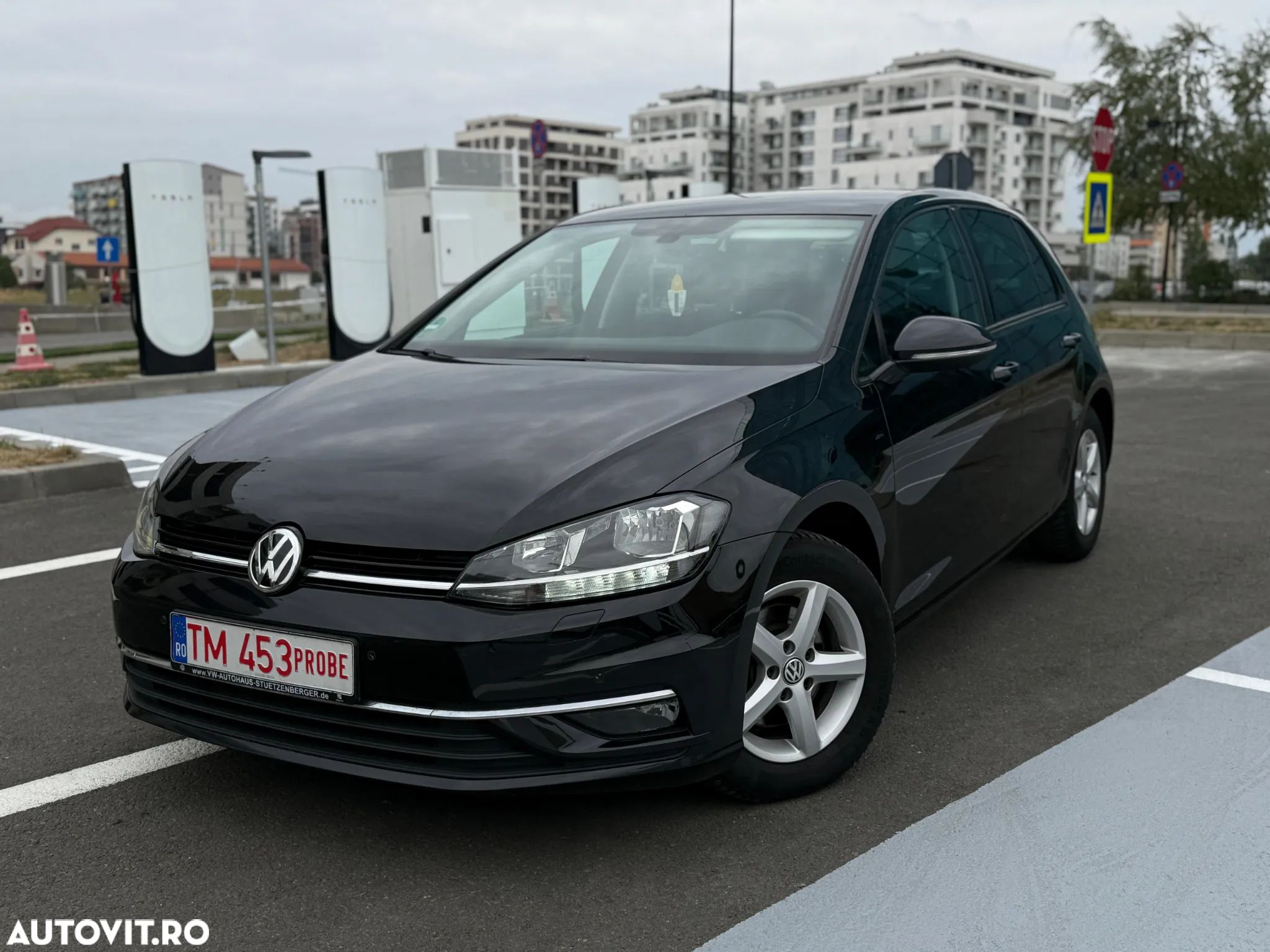 Volkswagen Golf 2.0 TDI Join - 1
