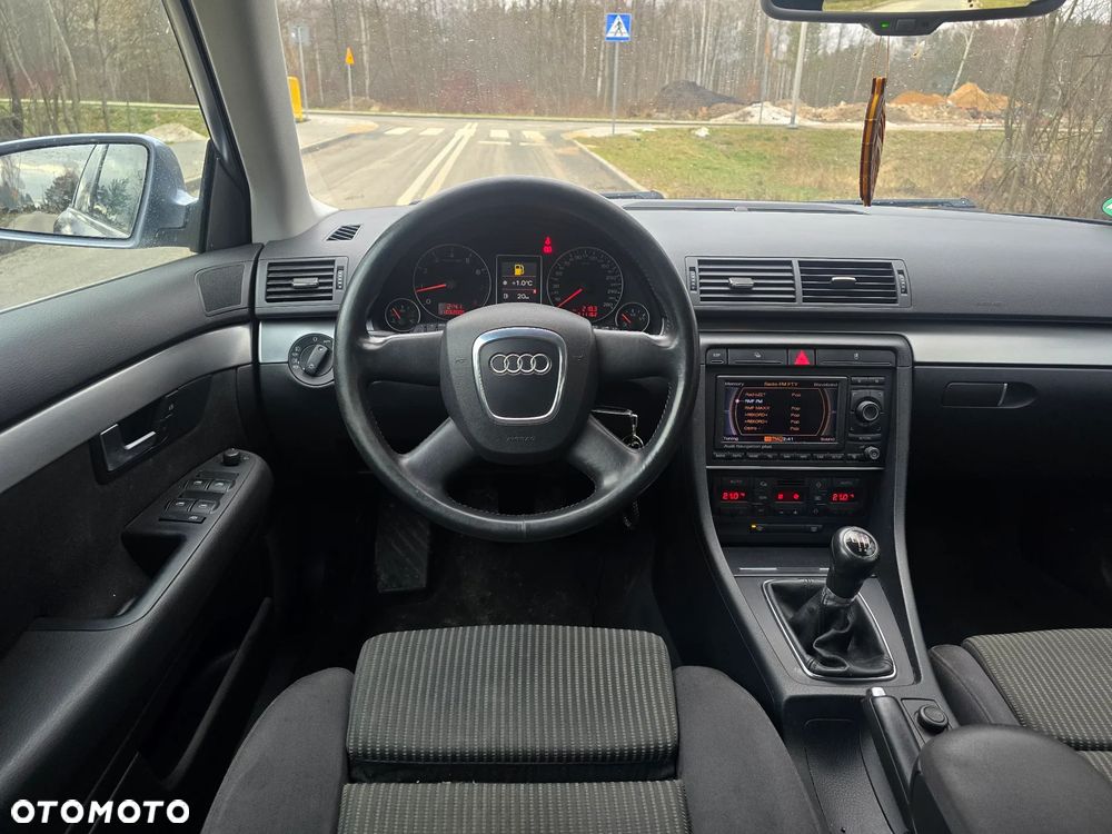 Audi A4 Avant 2.0 T FSI - 5