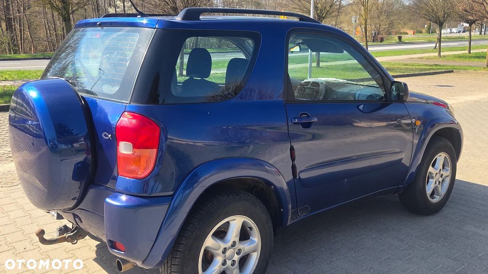 Toyota RAV4 - 5