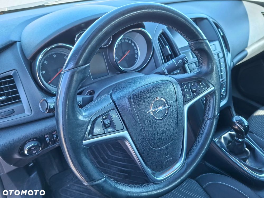 Opel Astra 1.7 CDTI - 8