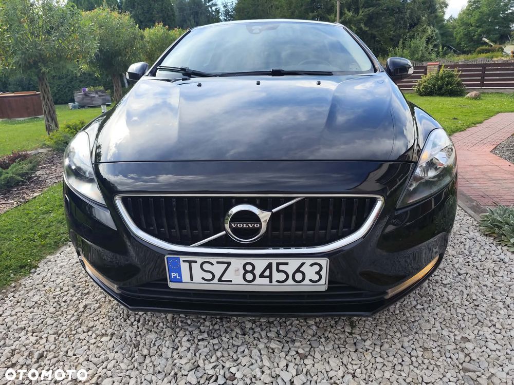Volvo V40 D2 - 2