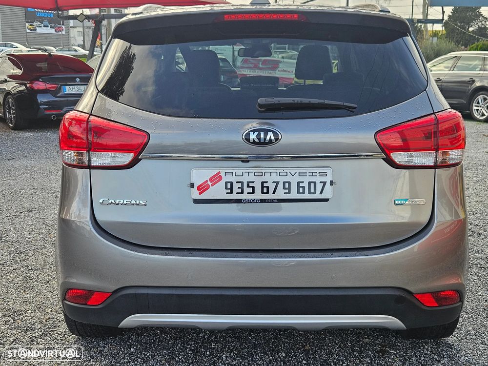 Kia Carens 1.7 CRDi ISG TX - 9
