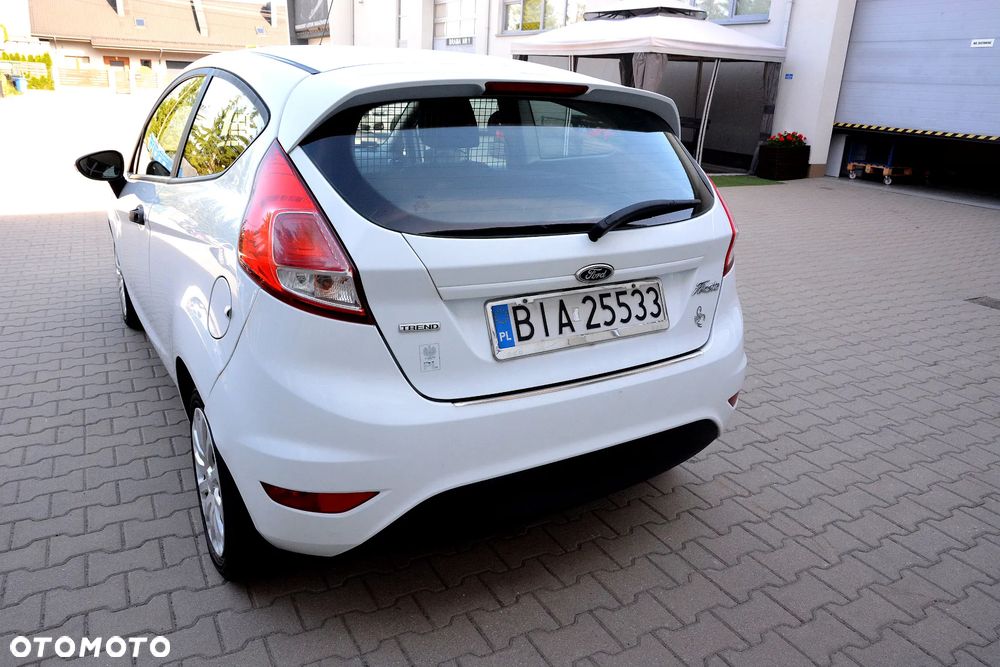 Ford Fiesta 1.5 TDCi St&St Ambiente - 6