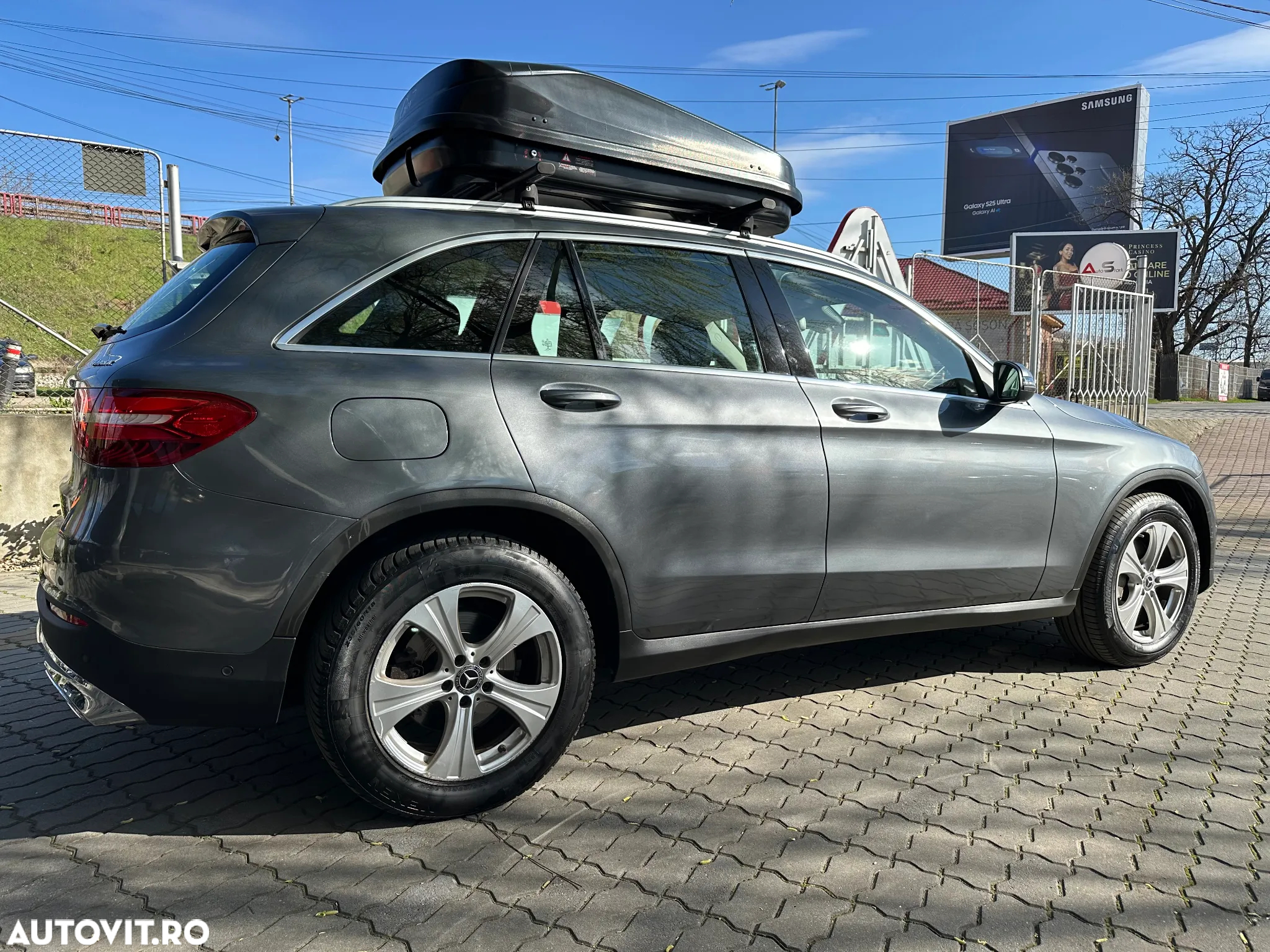 Mercedes-Benz GLC 220 d 4Matic 9G-TRONIC - 15