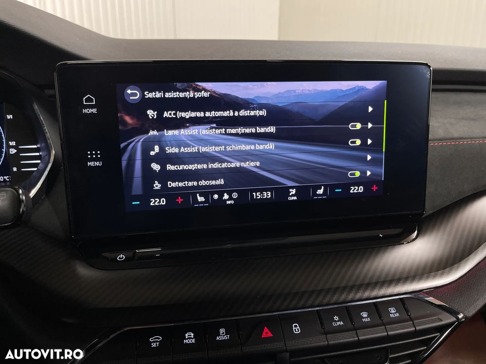 Skoda Octavia 2.0 TDI DSG RS - 19
