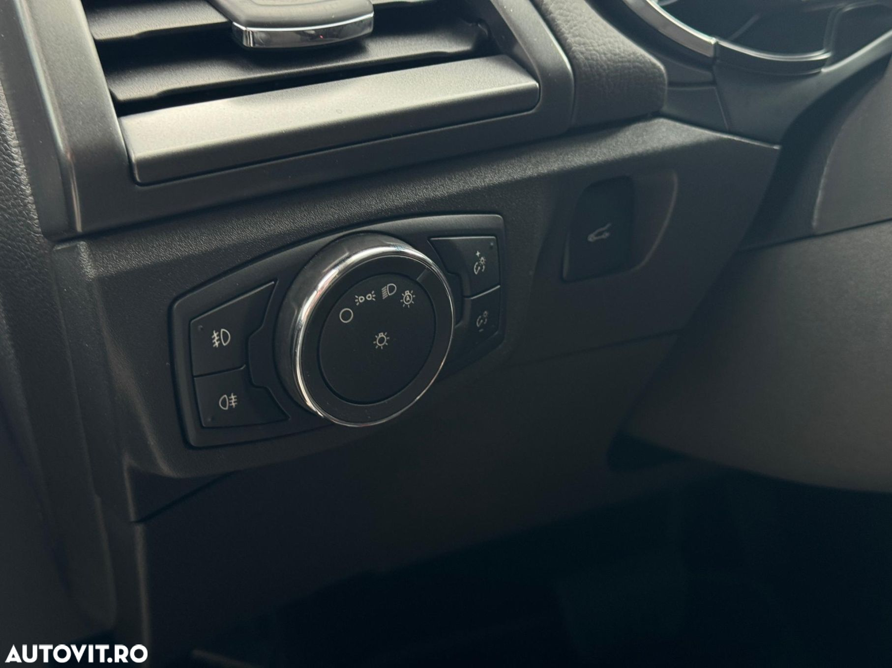 Ford Mondeo - 20