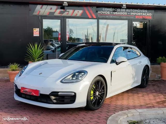 Porsche Panamera Sport Turismo - 13