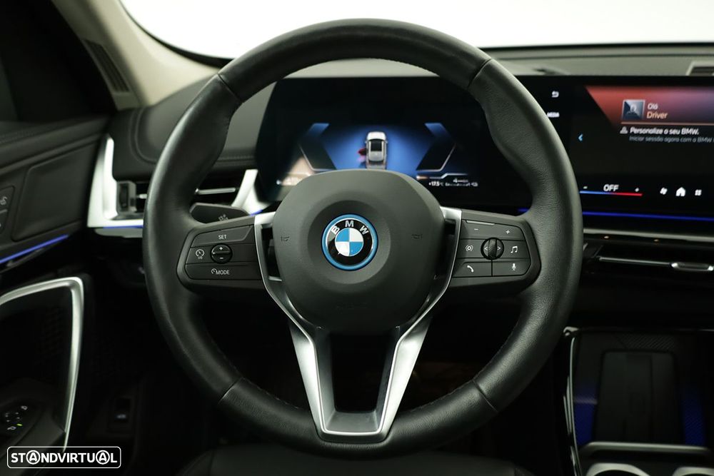 BMW X1 xDrive25e - 14