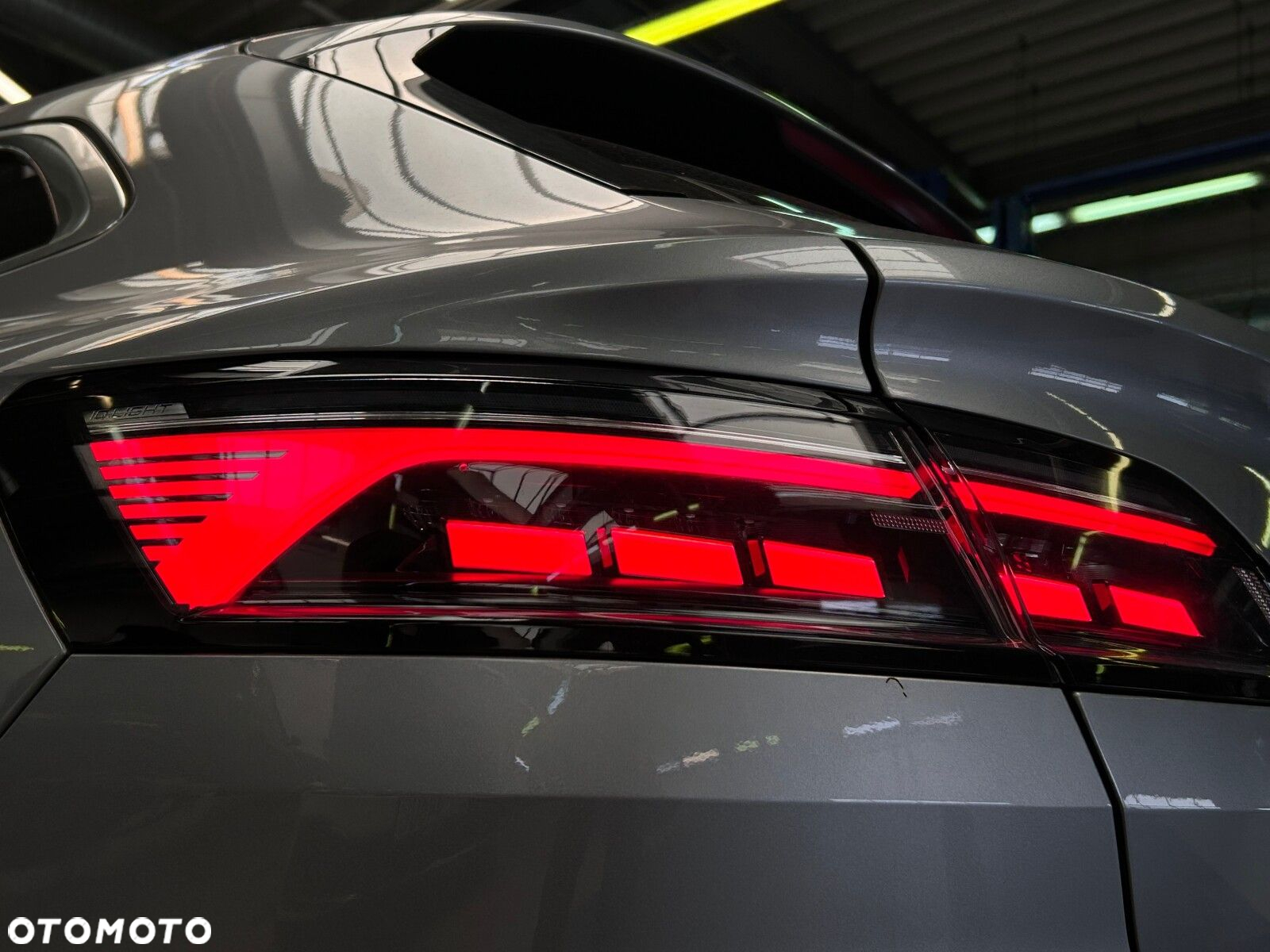 Volkswagen Arteon 2.0 TDI 4Motion R-Line DSG - 32