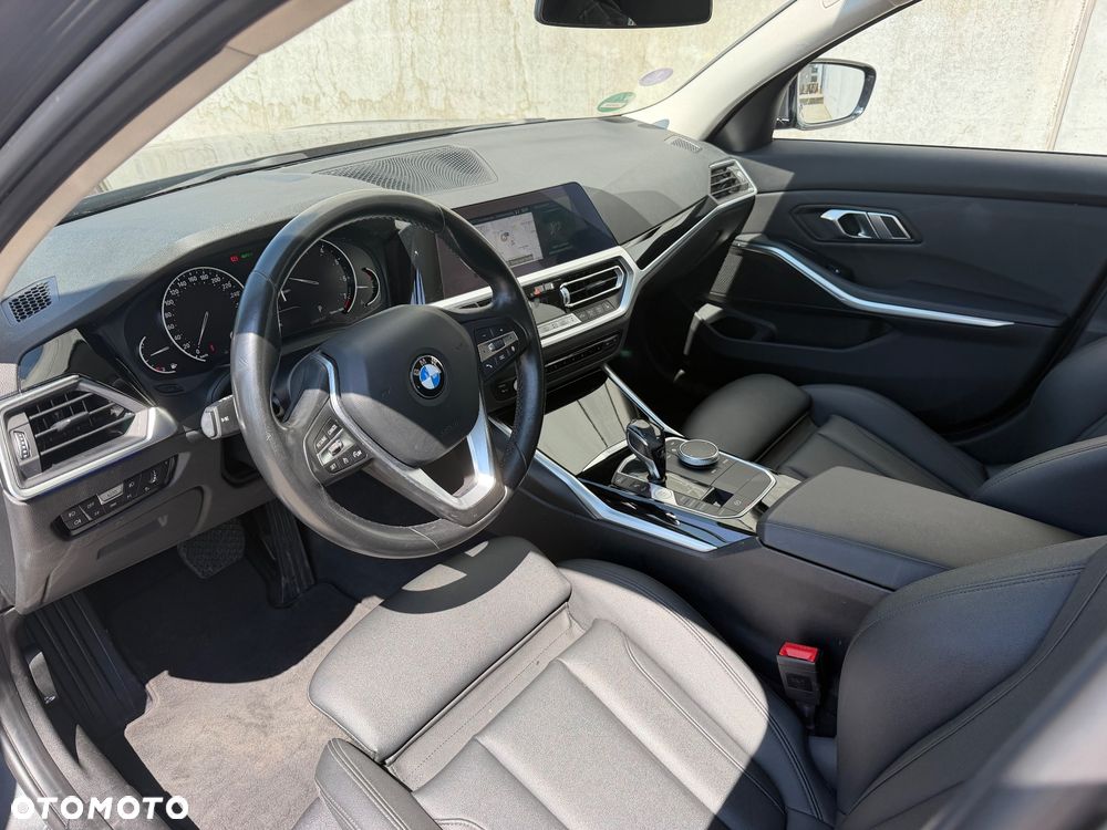 BMW Seria 3 320i GPF Advantage sport - 3