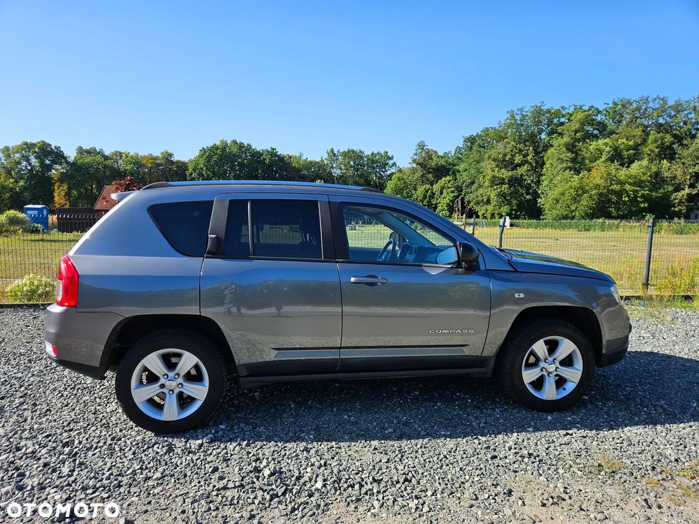 Jeep Compass 2.0I 4x2 Limited - 35