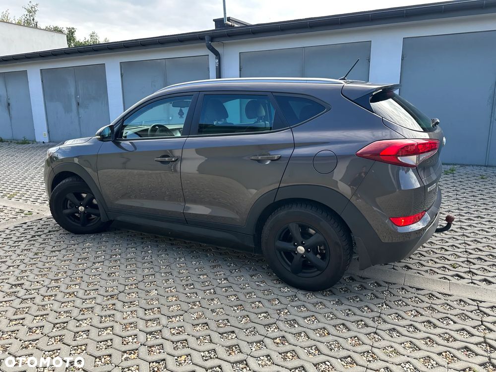 Hyundai Tucson 2.0 CRDi 4WD Automatik Style - 8
