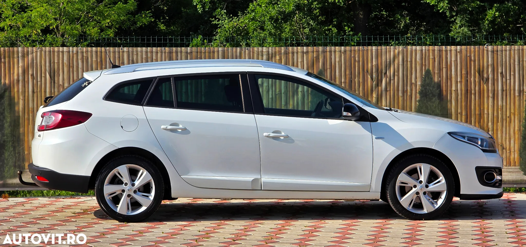 Renault Megane dCi 110 FAP LIMITED - 9