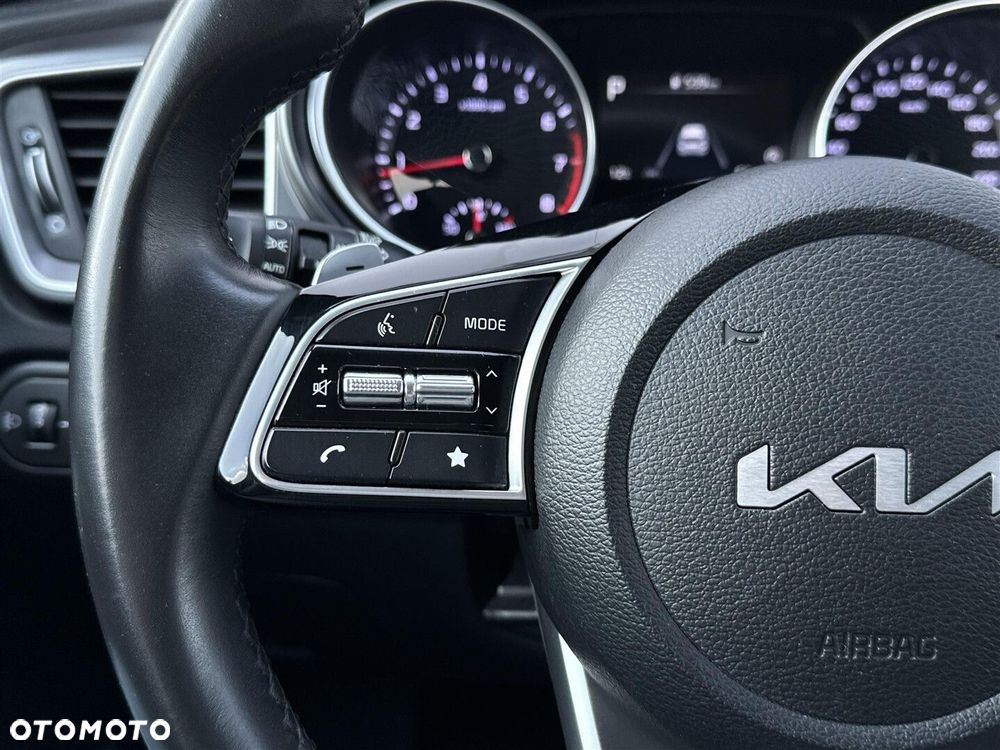 Kia Ceed 1.5 T-GDI M DCT - 19