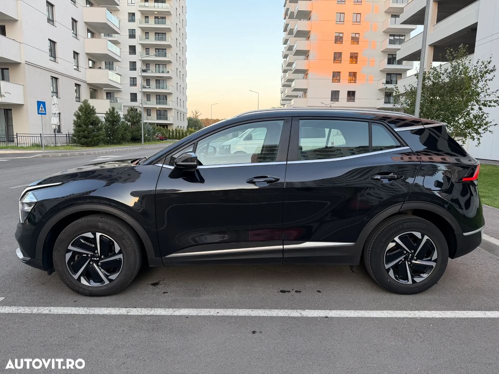 Kia Sportage 1.6 T-GDI HEV 6AT 4x2 Business Line - 3