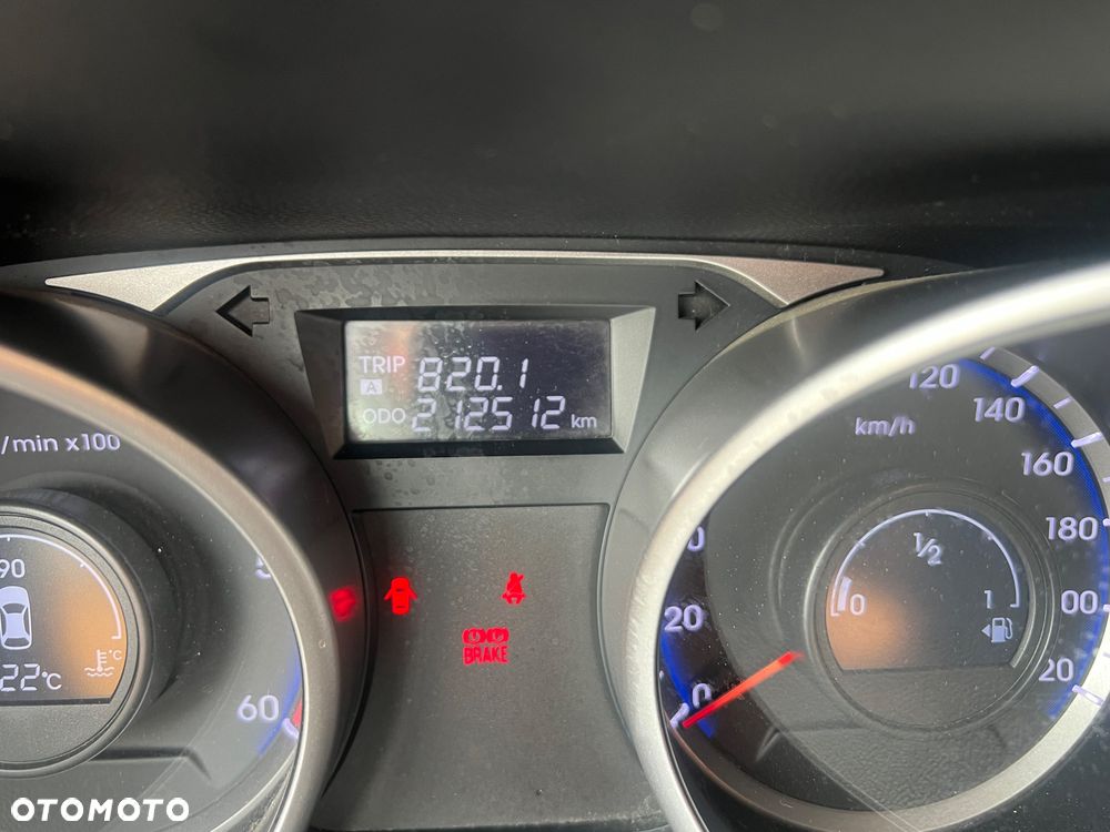 Hyundai ix35 1.7 CRDi 2WD blue Finale - 13