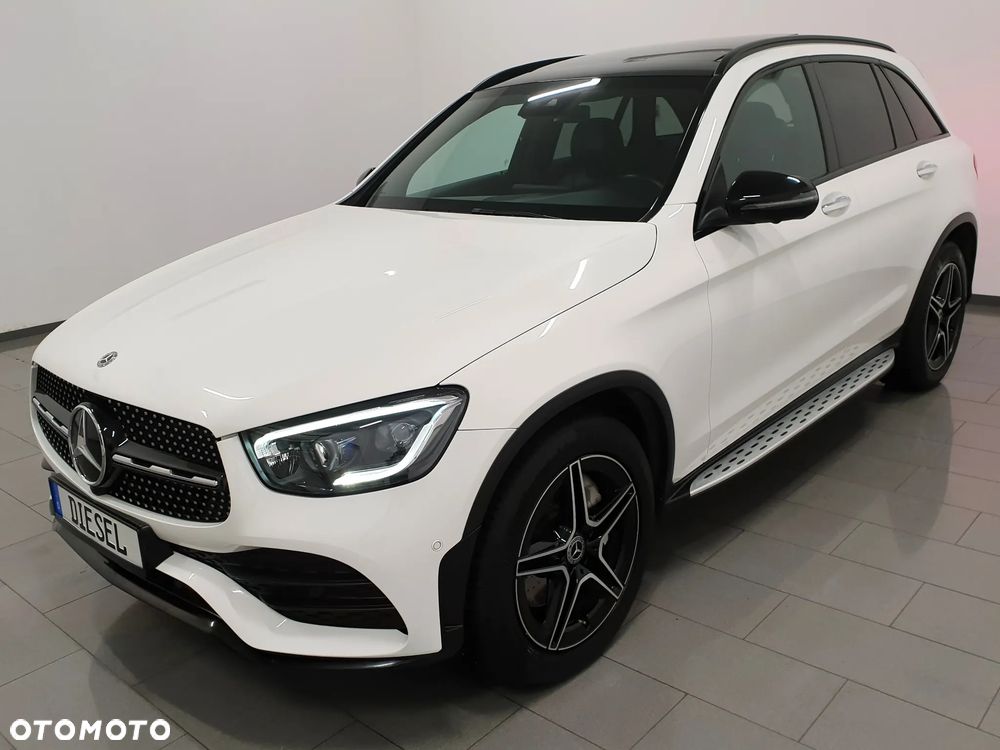 Mercedes-Benz GLC 220 d 4Matic 9G-TRONIC AMG Line Plus - 1