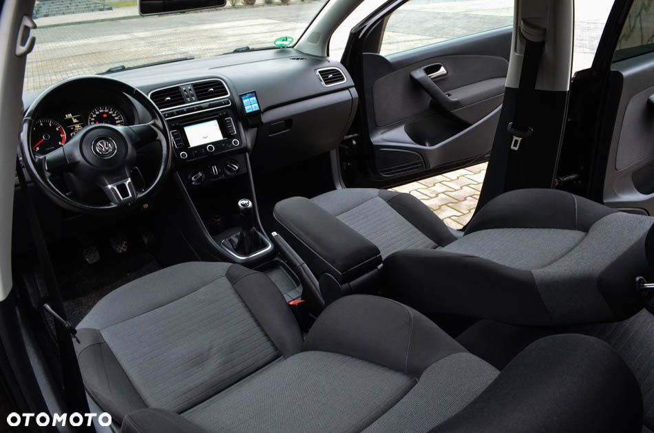 Volkswagen Polo 1.2 Comfortline - 32