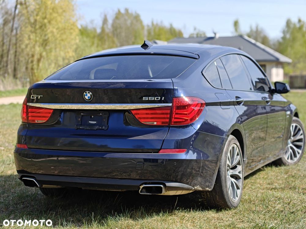 BMW 5GT 550i xDrive - 4