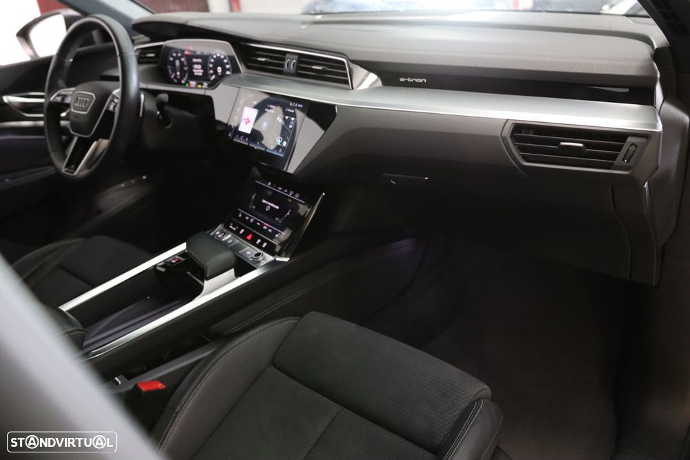 Audi e-tron 55 quattro S line - 23