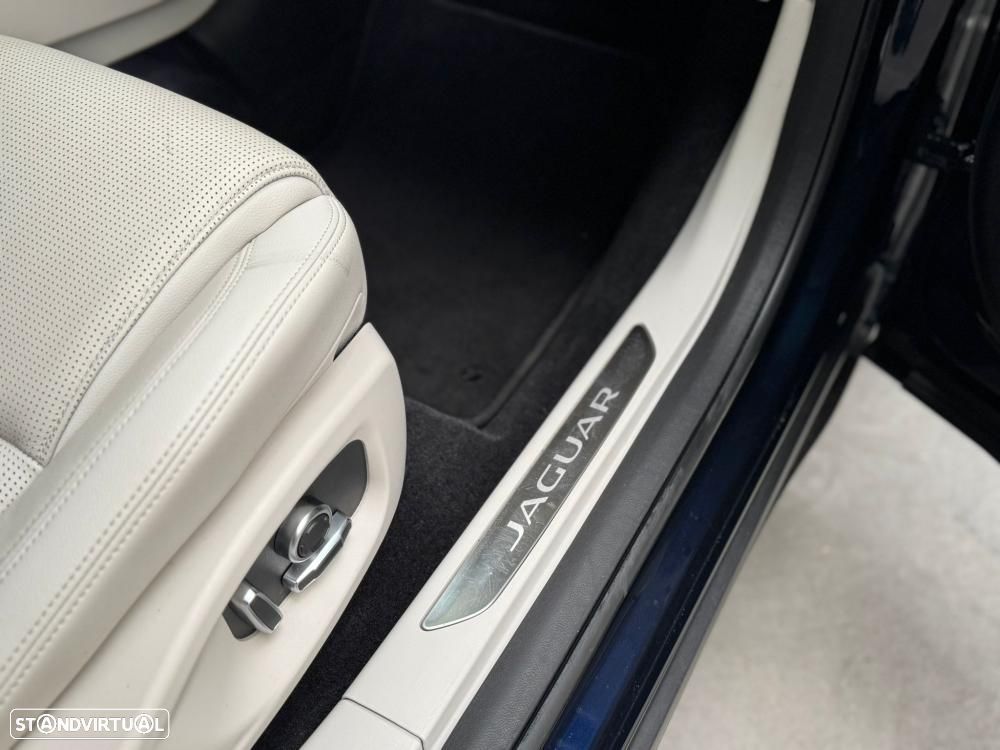 Jaguar I-Pace SE AWD Aut. - 37