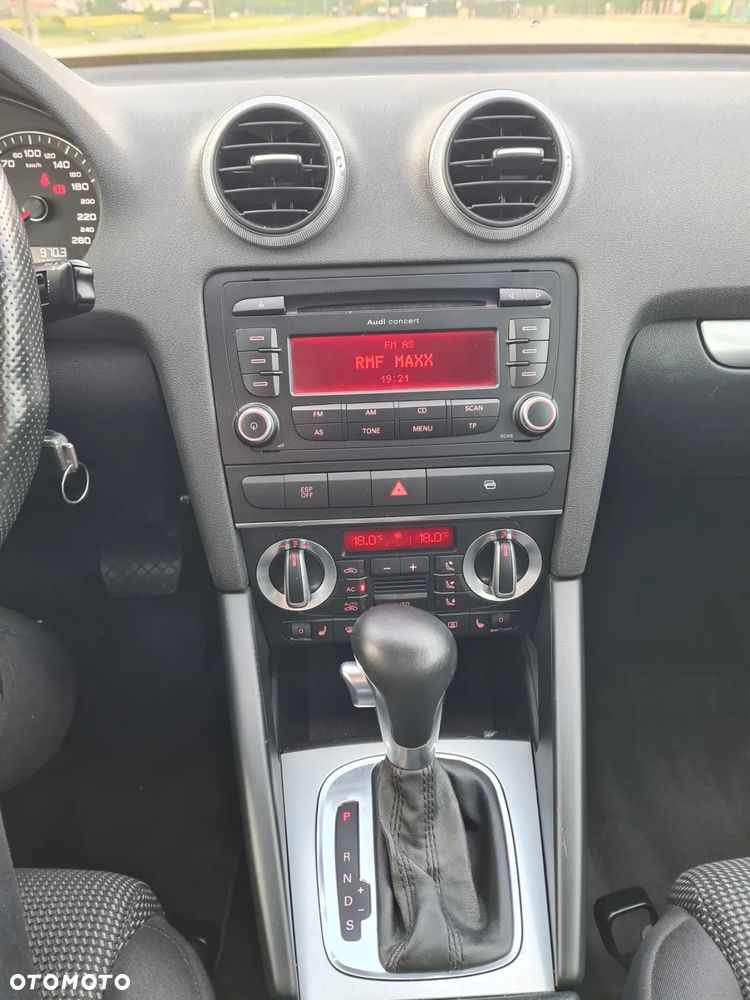 Audi A3 ver-1-4-tfsi-sportback-s-tronic-ambiente - 7