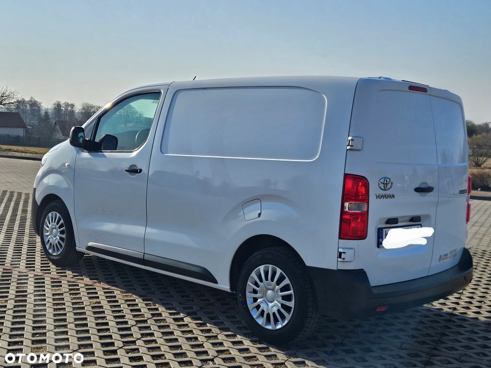 Toyota Proace  , Salon Polska, 3 osobowy - 11