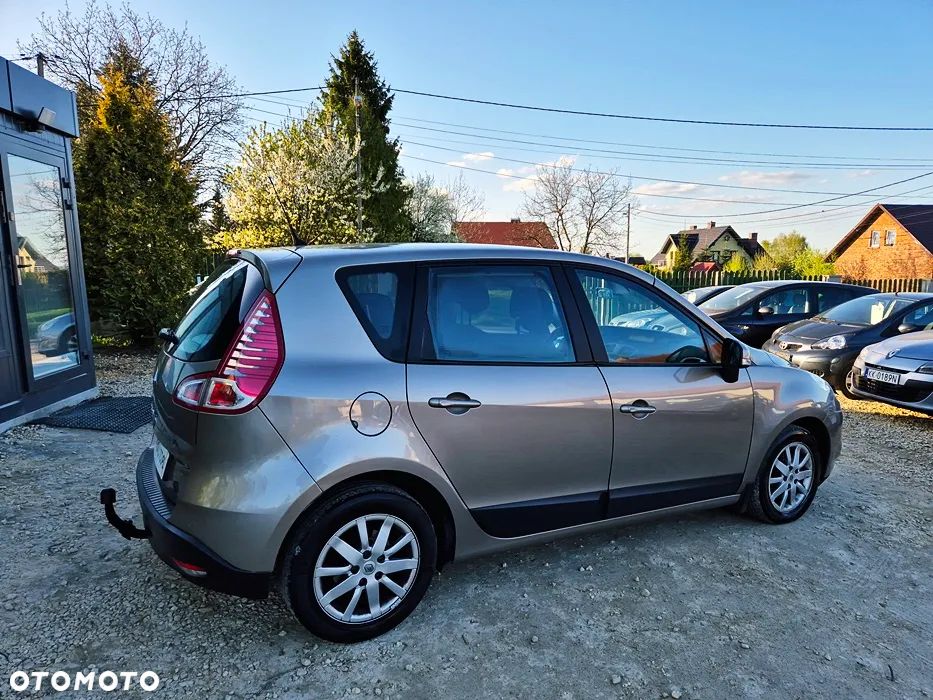 Renault Scenic 1.6 16V 110 Paris - 13