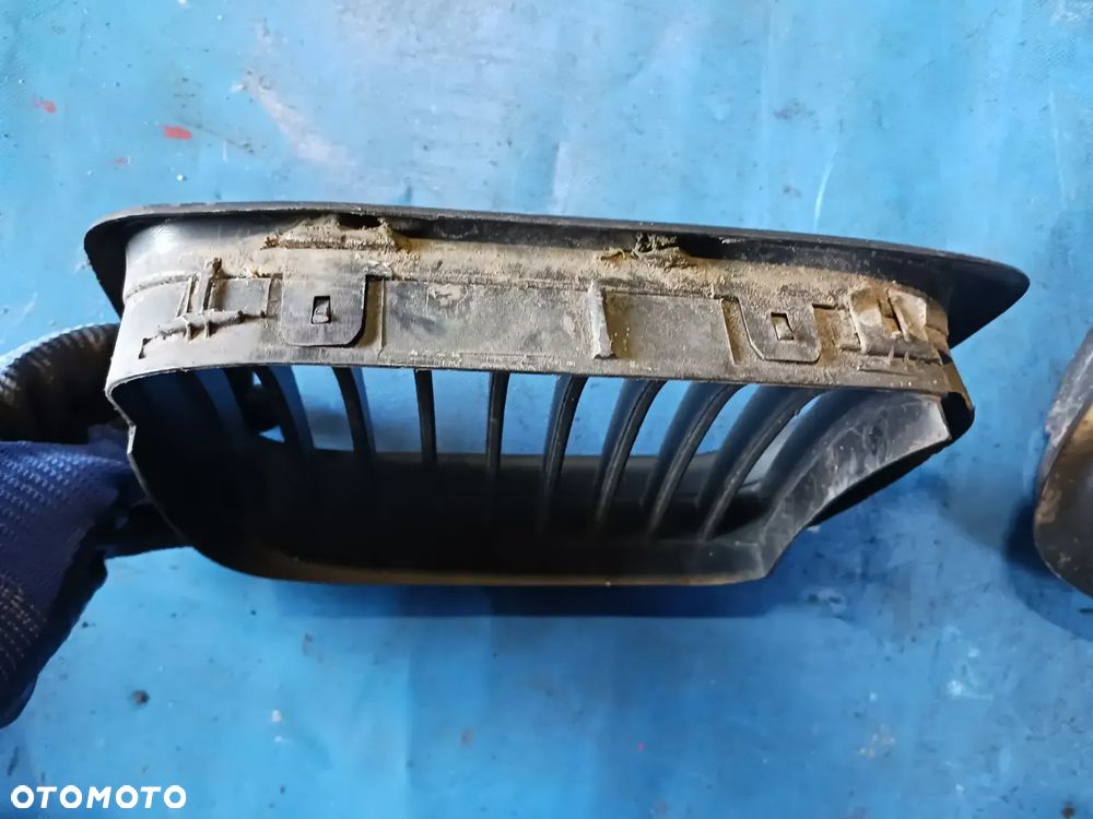 Nerki BMW 530 E39 LIFT FL polift mpakiet czarne grill atrapa maski chłodnicy lewa prawa KOMPLET - 3